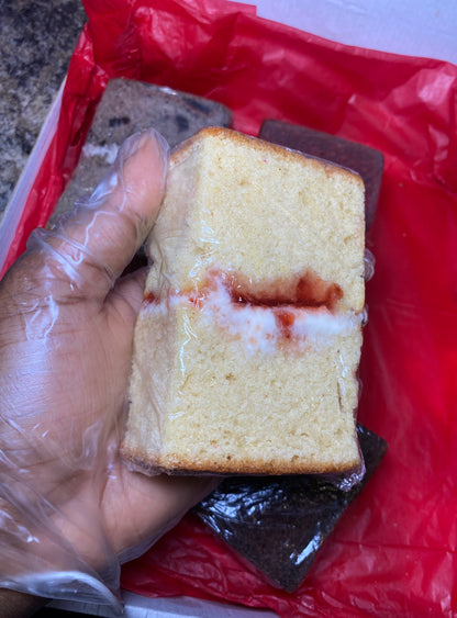 Victoria Sponge Cake Slice (2 Slices)
