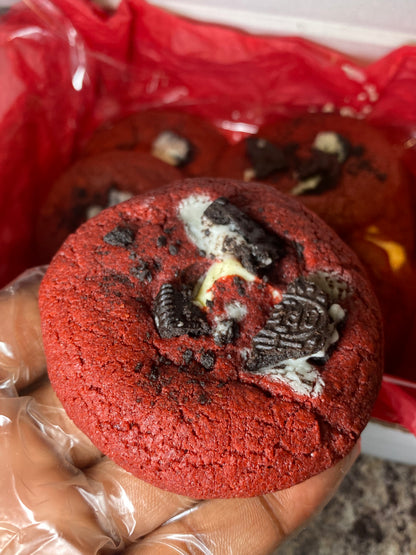 Red velvet & Oreo Cookies