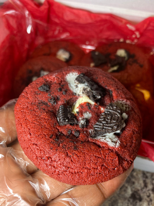 Red velvet & Oreo Cookies