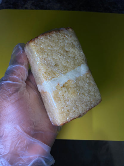 Vanilla Cake Slice (2 Slices)