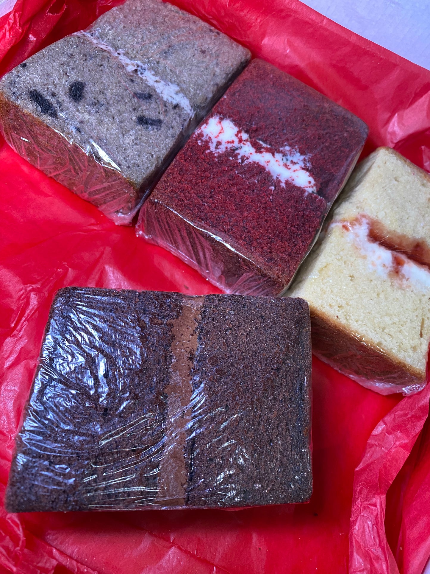Treatzaholic Selection Cake Slices